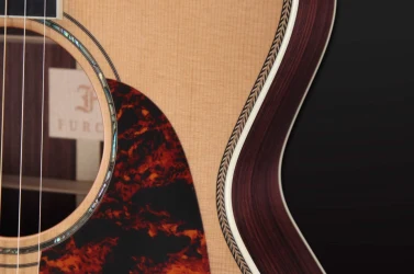 Furch Vintage 2 D-SR SPA & Case в Москве c доставкой