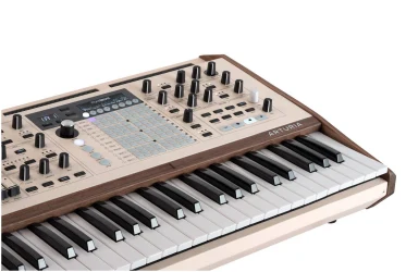 Arturia PolyBrute 12 в Москве c доставкой