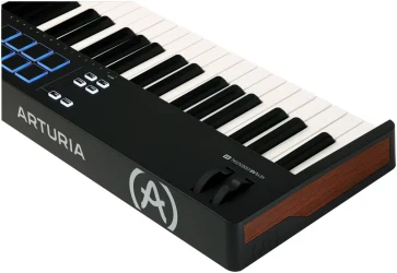 Arturia KeyLab Essential 88 mk3 Blac в Москве c доставкой