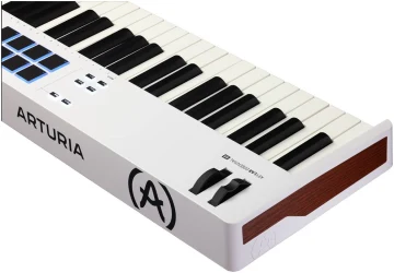 Arturia KeyLab Essential 88 mk3 White в Москве c доставкой